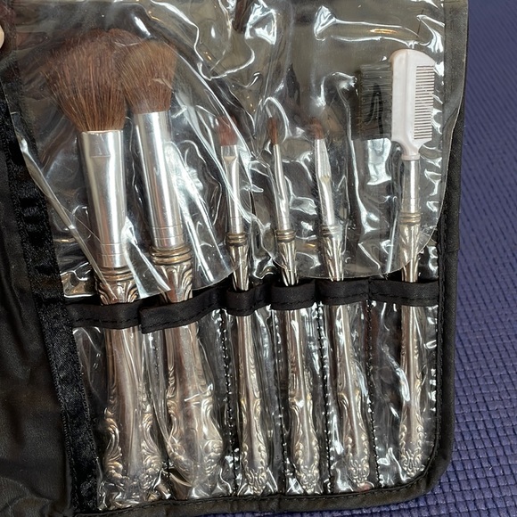 💝Glamour and Vintage Sterling Silver Makeup Brushes💝 - Picture 3 of 5